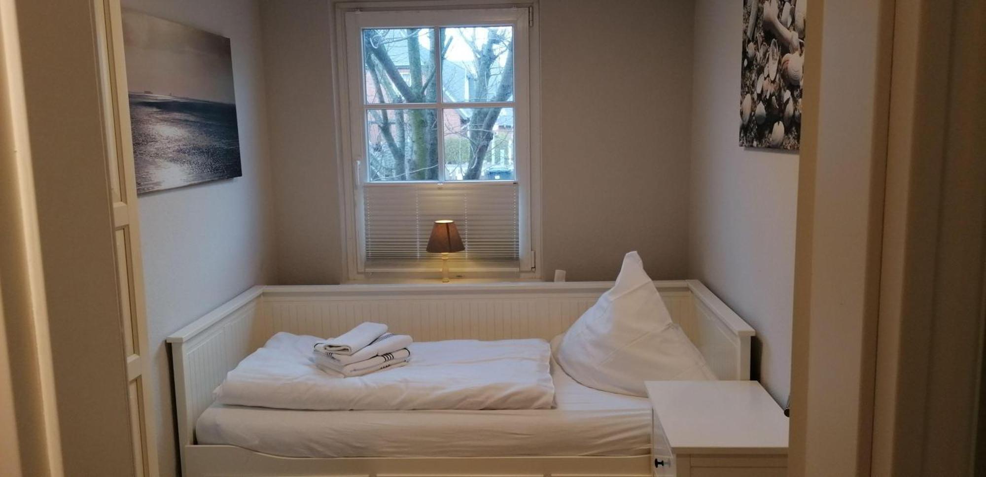 Schmucke-hus-app-1 Apartment